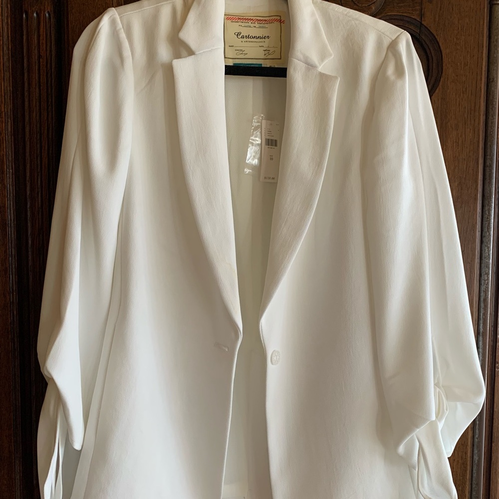 Beautiful fabric white fabric jacket